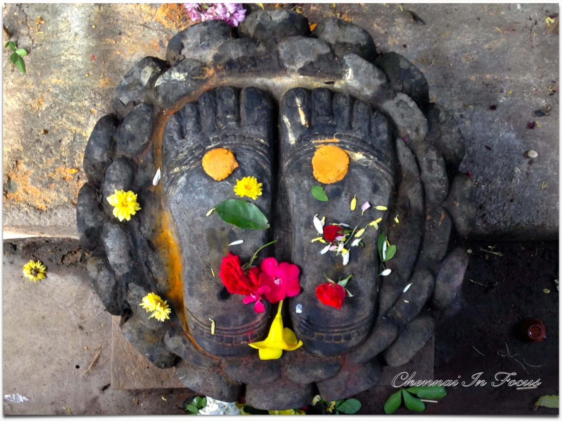 Sri Kamakshi Padam (காமாக்ஷி   பாதம்)